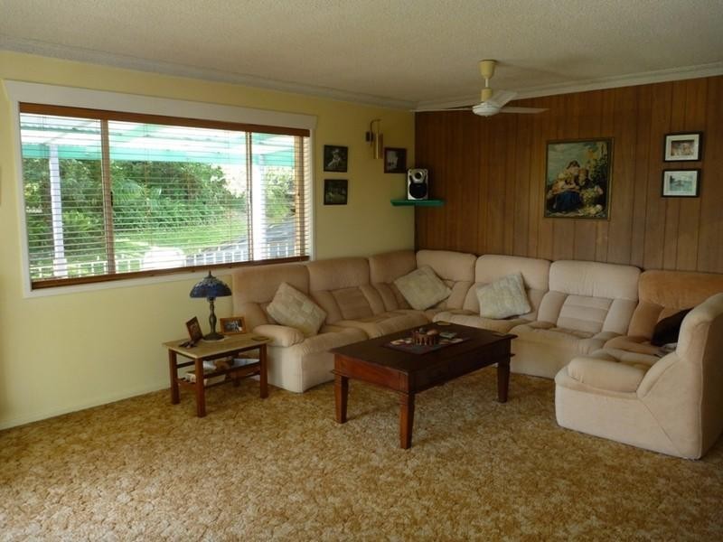 4 Dandaloo Drive, Currumbin QLD 4223