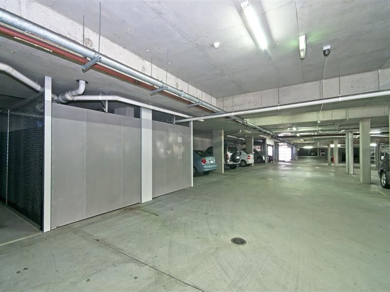 42/2898 Gold Coast Highway, Surfers Paradise QLD 4217