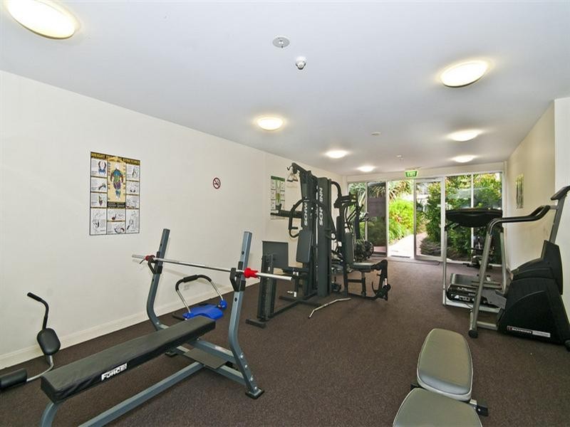 42/2898 Gold Coast Highway, Surfers Paradise QLD 4217