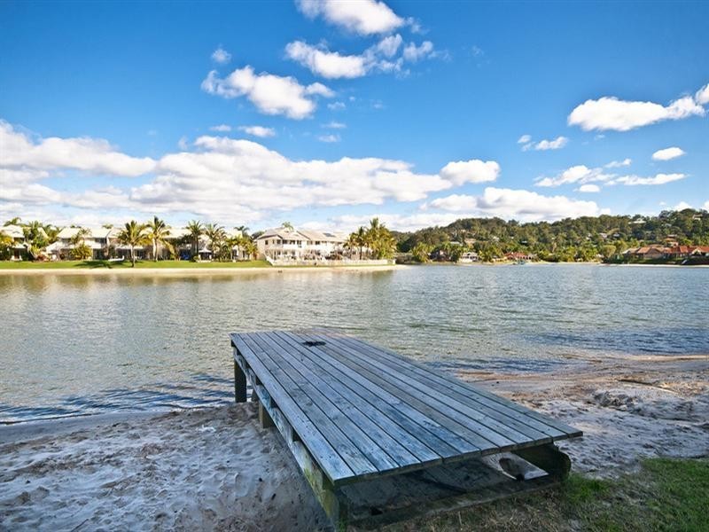 36 Pinon Close, Elanora QLD 4221