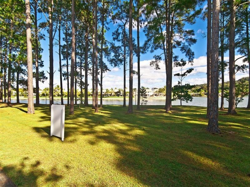 36 Pinon Close, Elanora QLD 4221