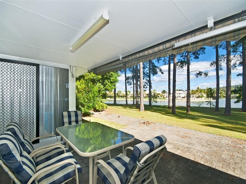 36 Pinon Close, Elanora QLD 4221