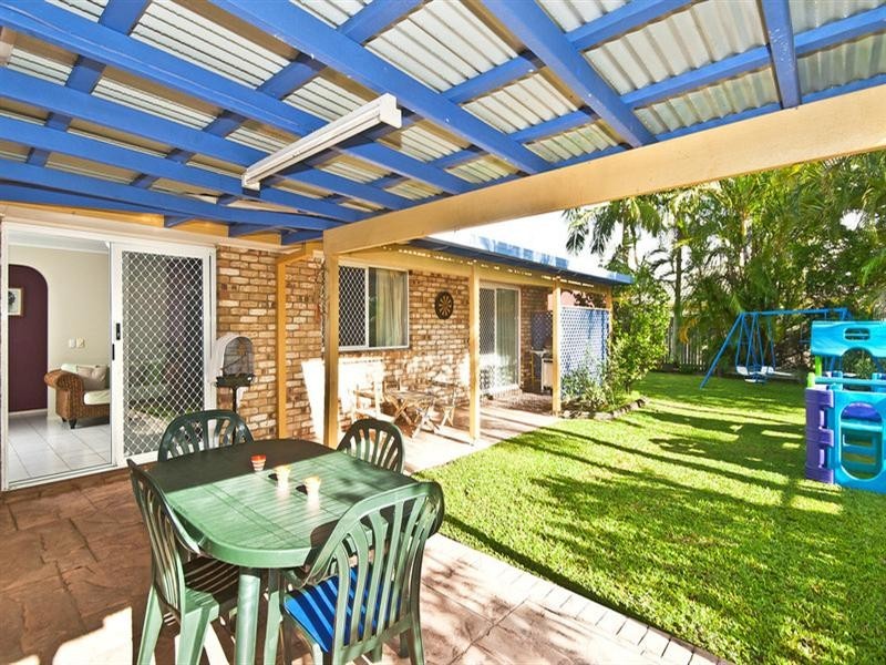 126 Bienvenue Drive, Currumbin Waters QLD 4223