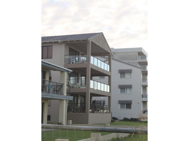 4/367 Golden Four Drive, Tugun QLD 4224