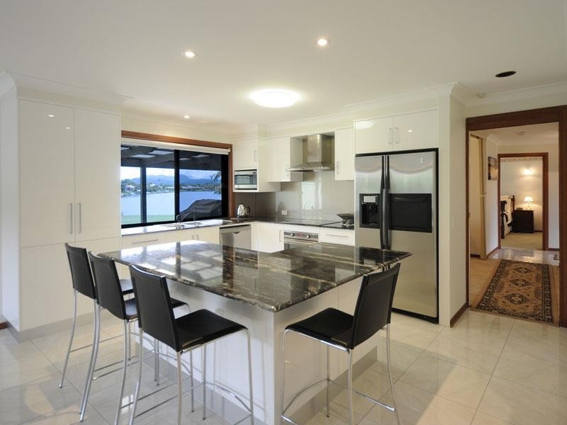 35 Angelica Street, Elanora QLD 4221