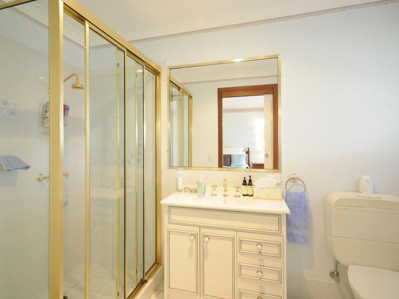 35 Angelica Street, Elanora QLD 4221