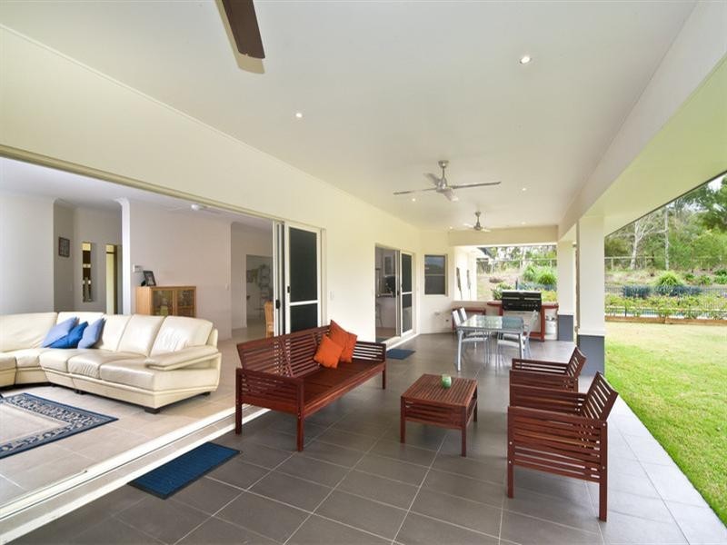 39 Tobin Way, Tallebudgera QLD 4228