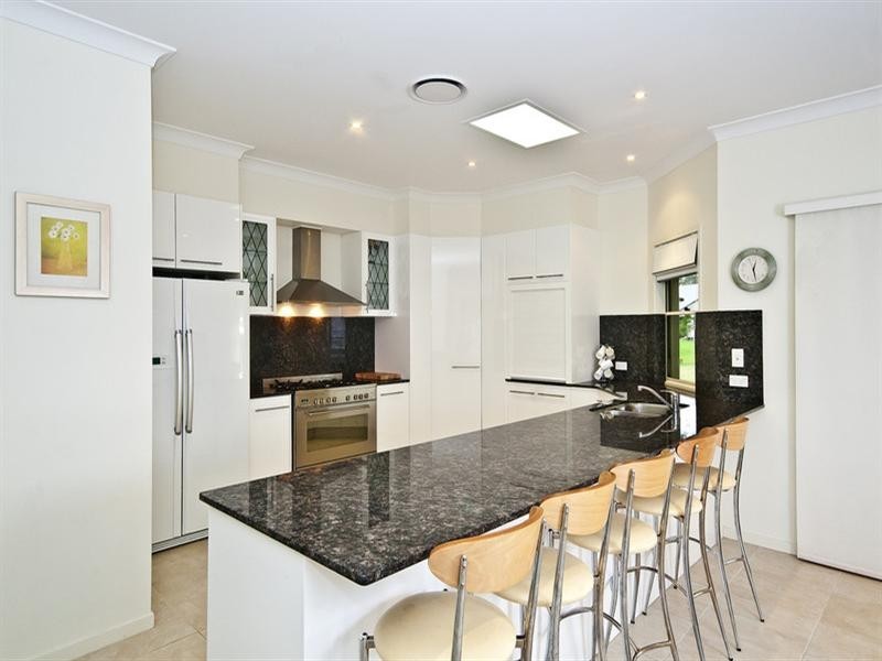 39 Tobin Way, Tallebudgera QLD 4228