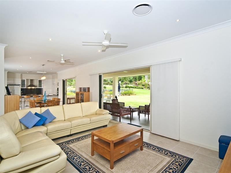 39 Tobin Way, Tallebudgera QLD 4228