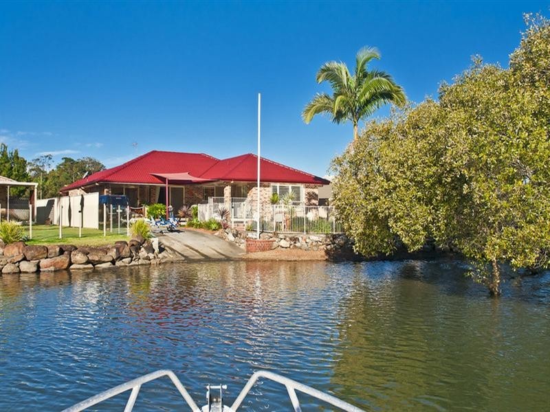 7 Chown Avenue, Currumbin Waters QLD 4223