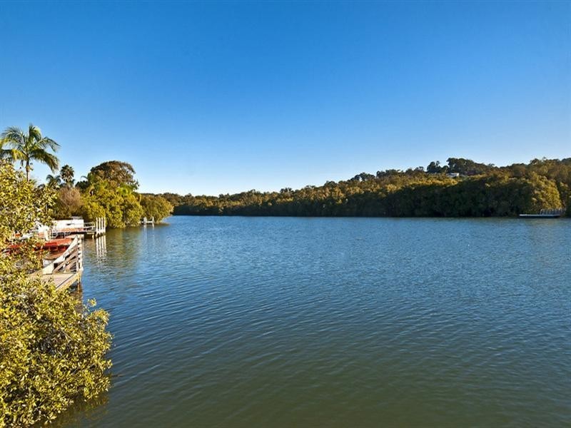 7 Chown Avenue, Currumbin Waters QLD 4223