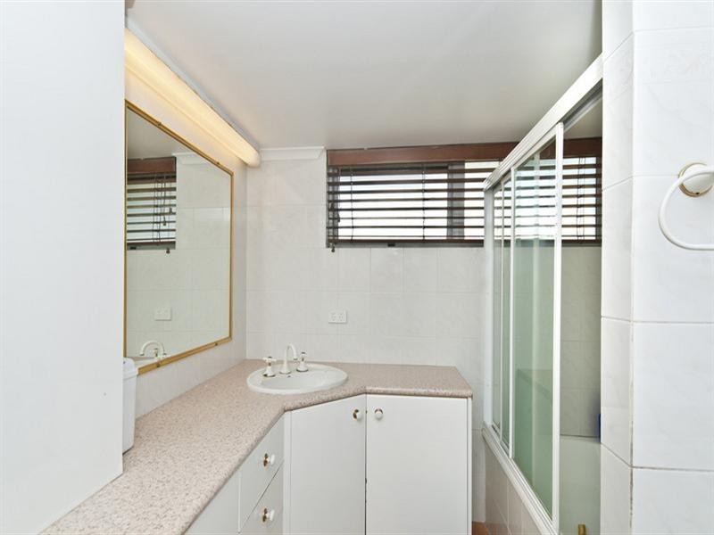 2/1439 Gold Coast Highway, Palm Beach QLD 4221