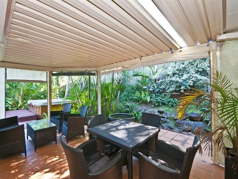 19 Madeline Street, Mudgeeraba QLD 4213