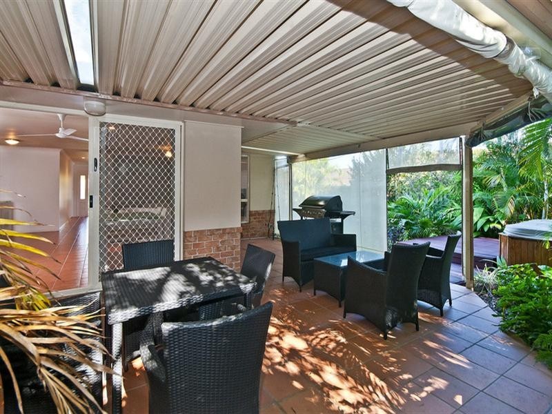 19 Madeline Street, Mudgeeraba QLD 4213