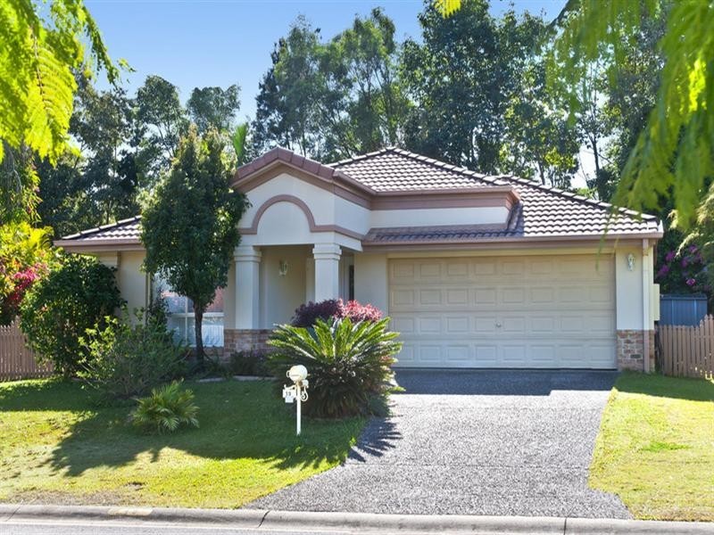 19 Madeline Street, Mudgeeraba QLD 4213