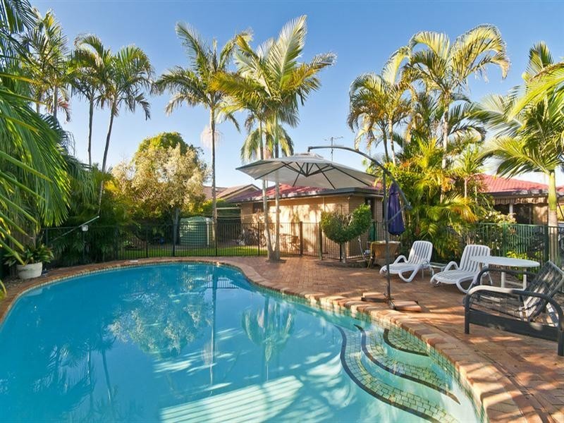 30 Diplacus Drive, Palm Beach QLD 4221