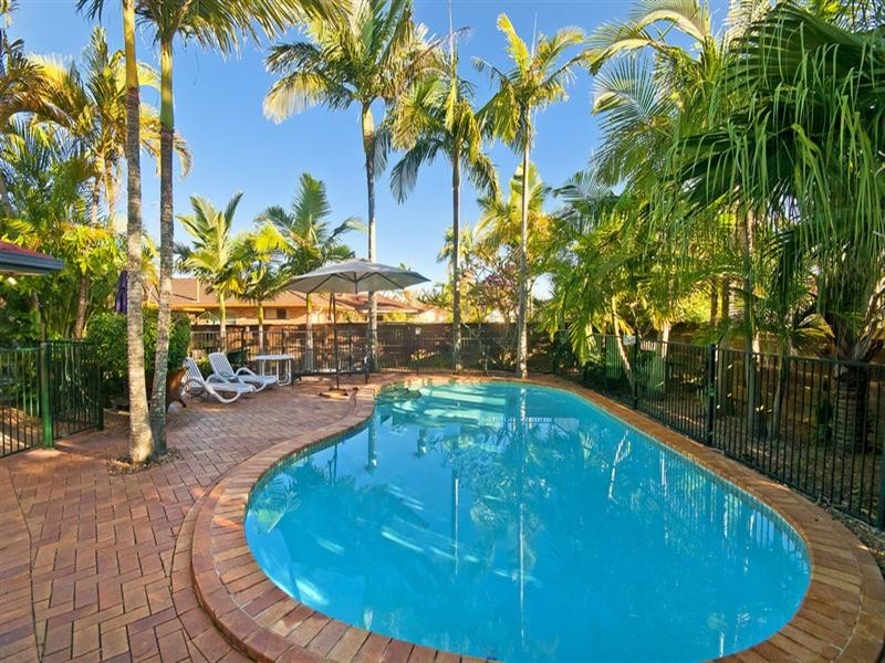 30 Diplacus Drive, Palm Beach QLD 4221