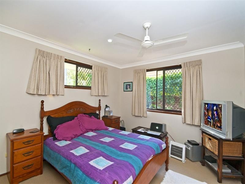 30 Diplacus Drive, Palm Beach QLD 4221