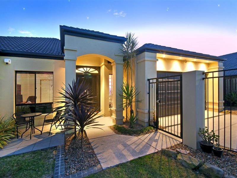 41 Gerona Circuit, Varsity Lakes QLD 4227