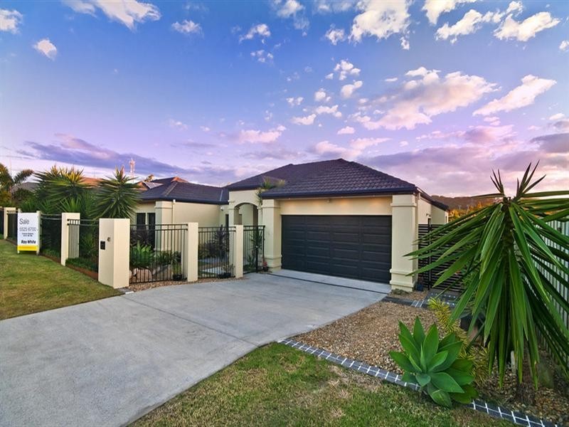 41 Gerona Circuit, Varsity Lakes QLD 4227