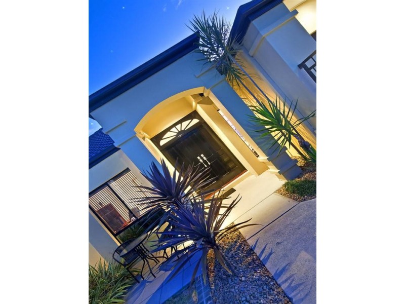 41 Gerona Circuit, Varsity Lakes QLD 4227