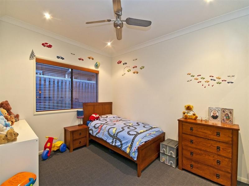 41 Gerona Circuit, Varsity Lakes QLD 4227