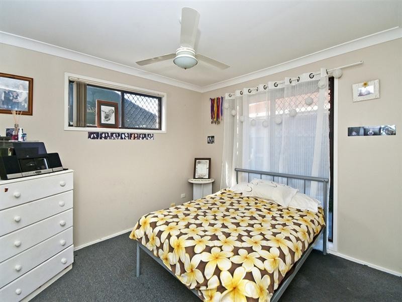 103 K P McGrath Drive, Elanora QLD 4221