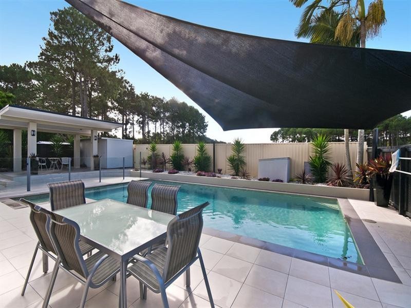 103 K P McGrath Drive, Elanora QLD 4221