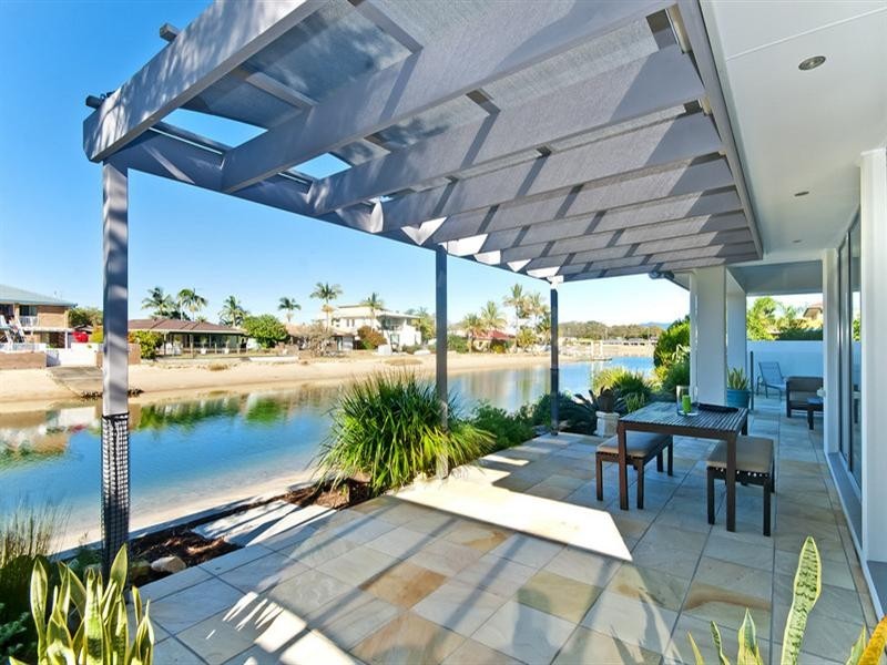 98 Parnki Parade, Palm Beach QLD 4221