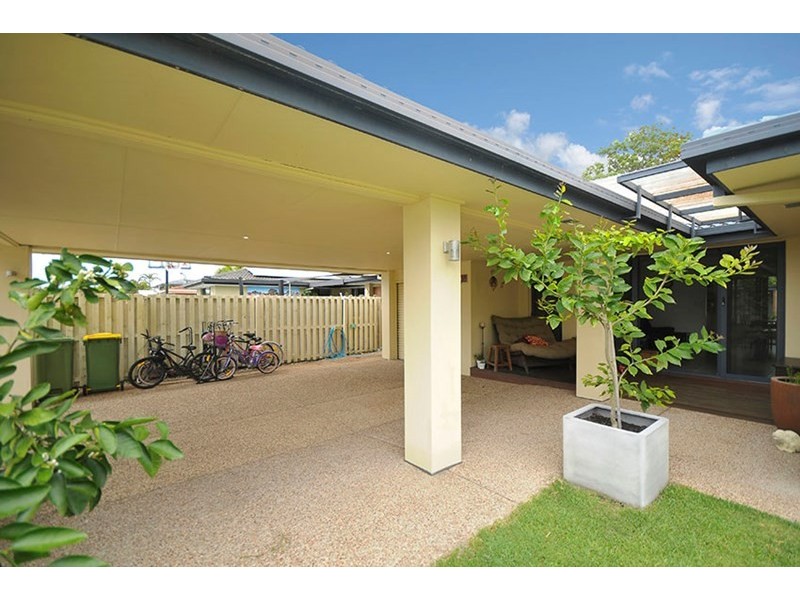 186 Townson Avenue, Palm Beach QLD 4221