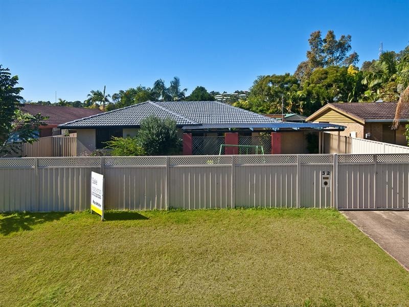 32 Seabrook Street, Elanora QLD 4221