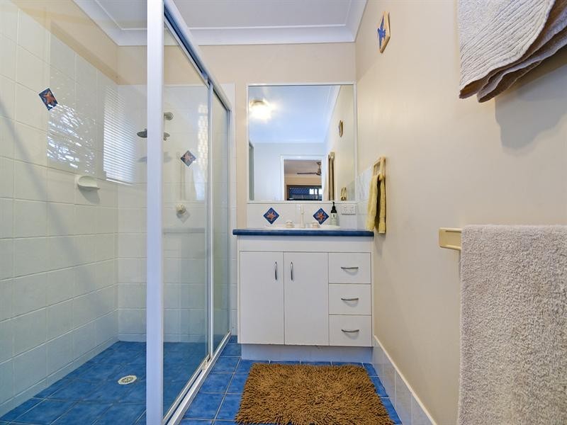 25 Forest Drive, Elanora QLD 4221