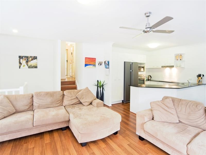 39/15 Simpsons Road, Elanora QLD 4221