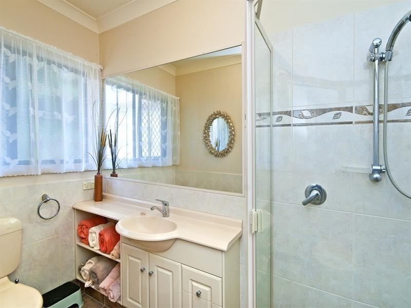 3 Nyoka Court, Elanora QLD 4221