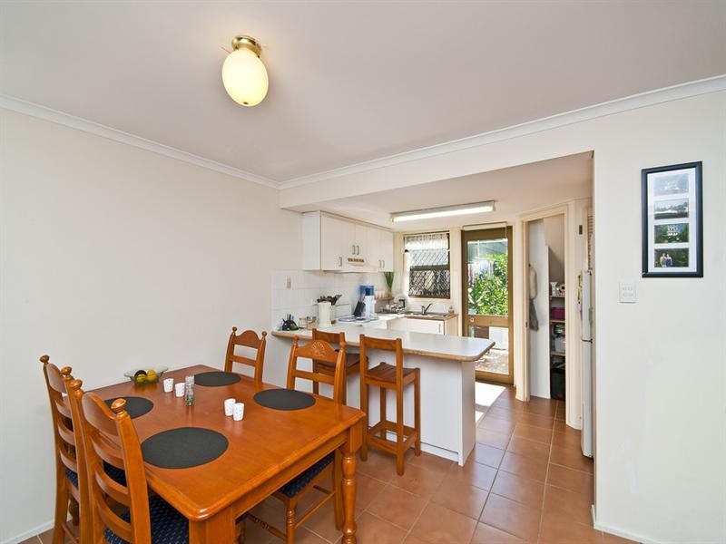 8/67 Mitchell Avenue, Currumbin QLD 4223