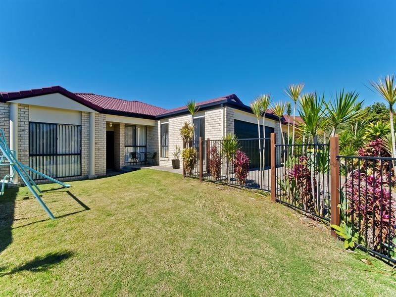 36 Tussock Crescent, Elanora QLD 4221