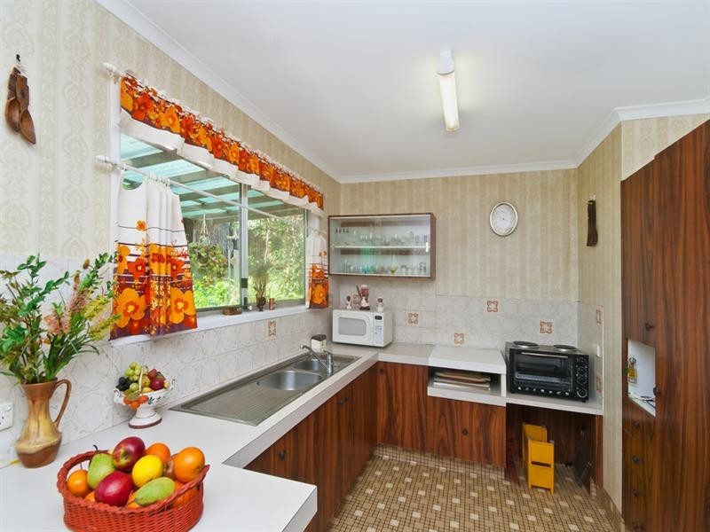 43 Bunyip Street, Burleigh Heads QLD 4220