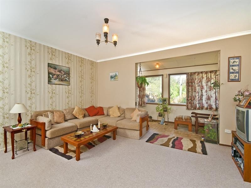 43 Bunyip Street, Burleigh Heads QLD 4220