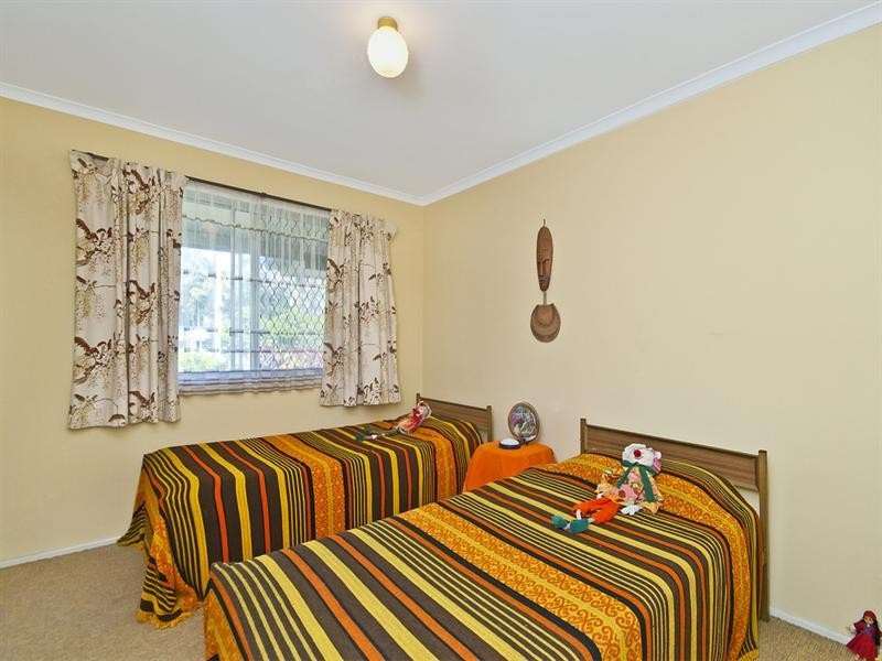 43 Bunyip Street, Burleigh Heads QLD 4220