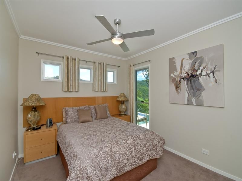 100 Nancol Drive, Tallebudgera Valley QLD 4228