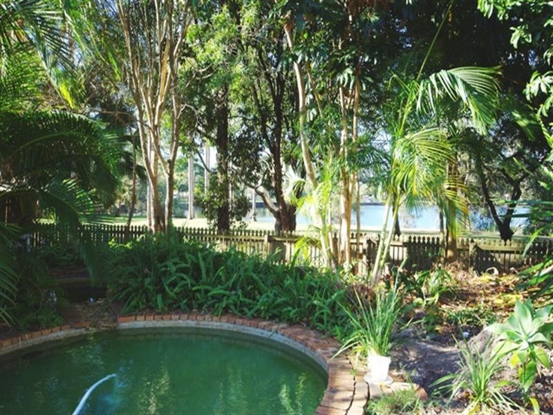 45 Tahiti Avenue, Palm Beach QLD 4221