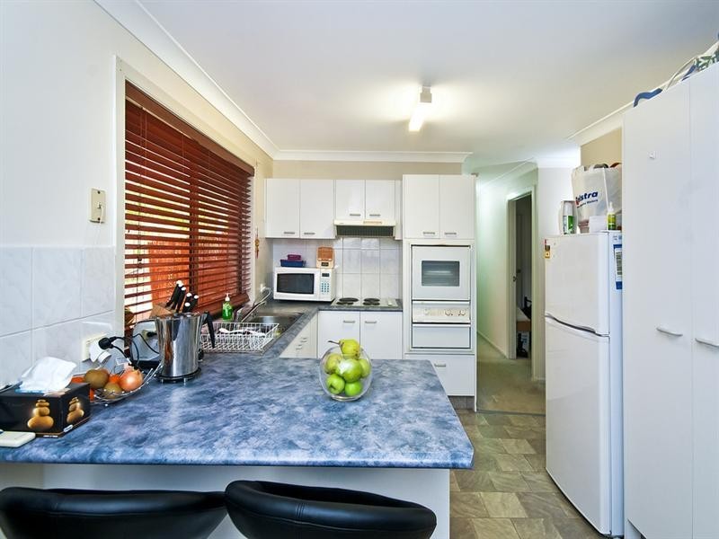 13 Wickepin Court, Elanora QLD 4221