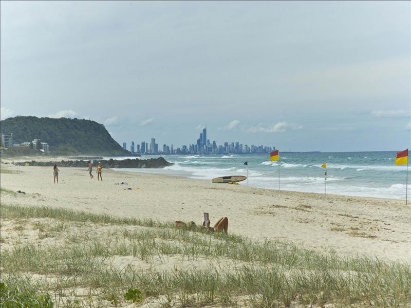 25 Brooke Avenue, Palm Beach QLD 4221