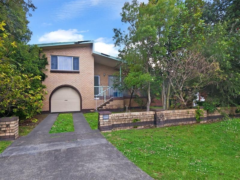 74 Laguna Avenue, Palm Beach QLD 4221