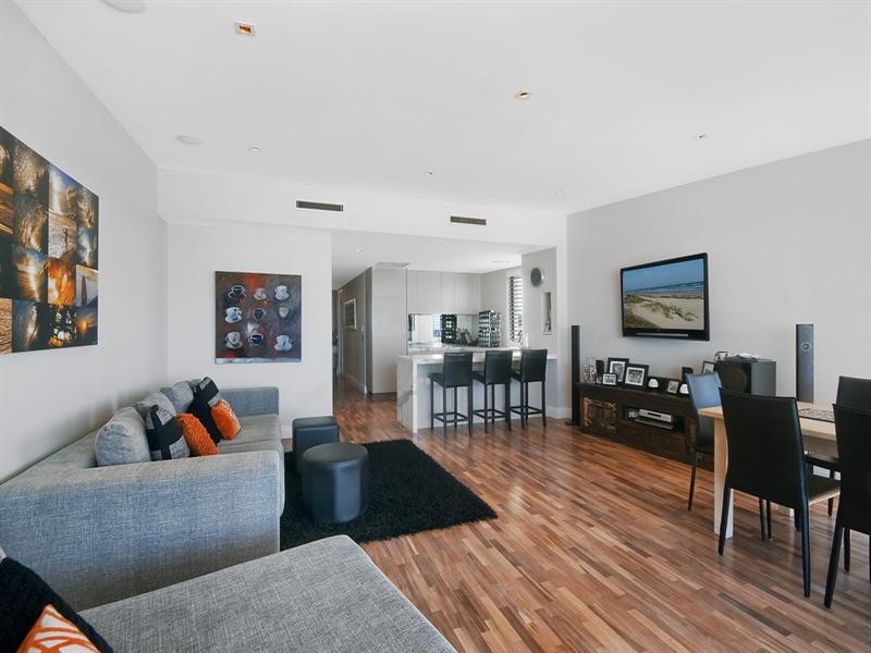 7/160 Jefferson Lane, Palm Beach QLD 4221