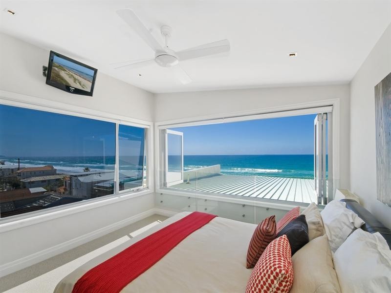 7/160 Jefferson Lane, Palm Beach QLD 4221