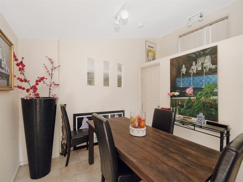 22 Carolina Close, Elanora QLD 4221