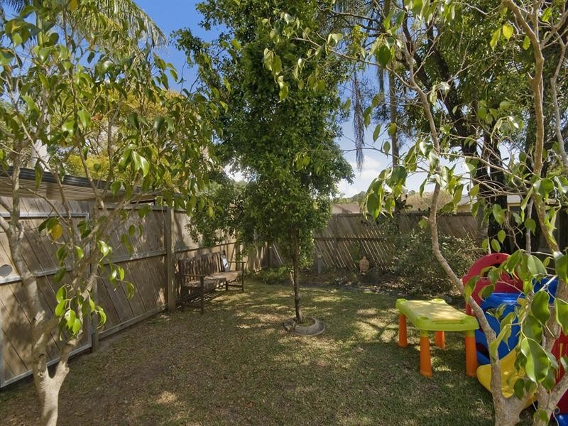 22 Carolina Close, Elanora QLD 4221