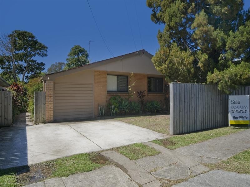 15 Tahiti Avenue, Palm Beach QLD 4221