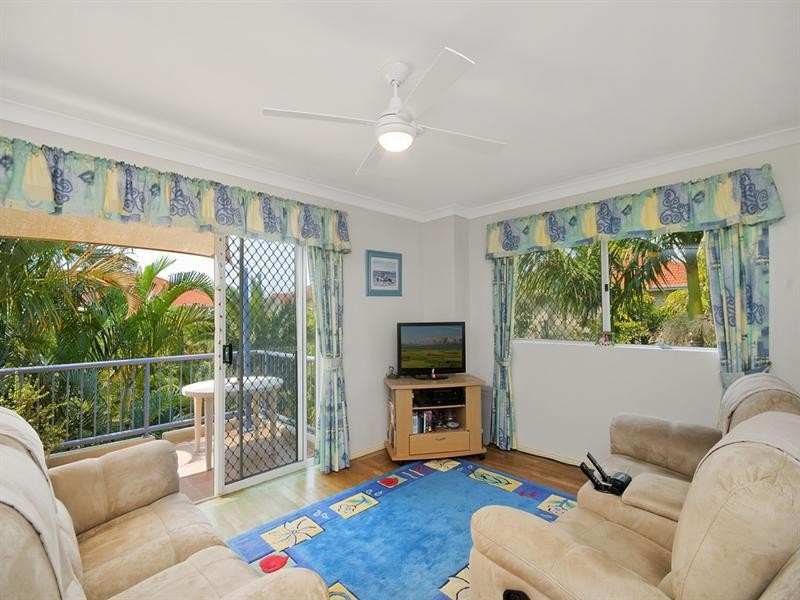 42/40 Teemangum Street, Currumbin QLD 4223